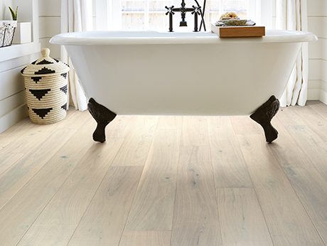 Bathtub from Carpet Remnant Outlet in Spokane